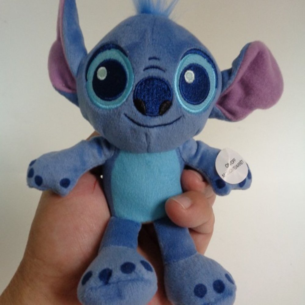 Disney Stitch light up palm sitter plush with on/off switch, height 4 inches